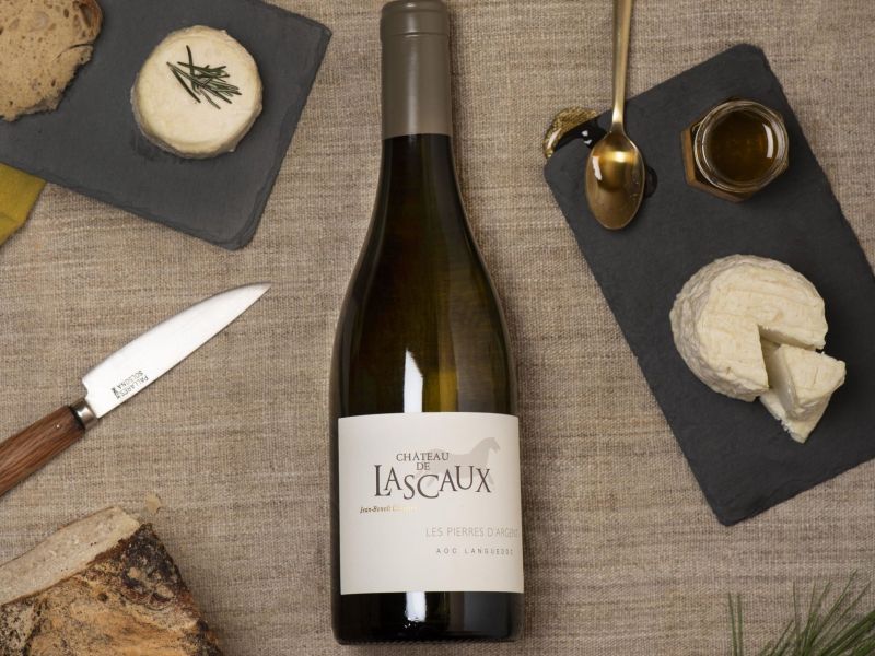 bouteille de vin blanc languedoc chateau de lascaux